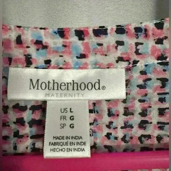 Motherhood Maternity Printed Blouse Size L Attached Tank​ - Picture 4 of 7
